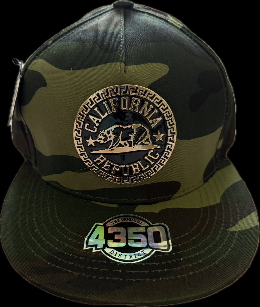 SnapBack with metallic sign “CALIFORNIA REPUBLIC”